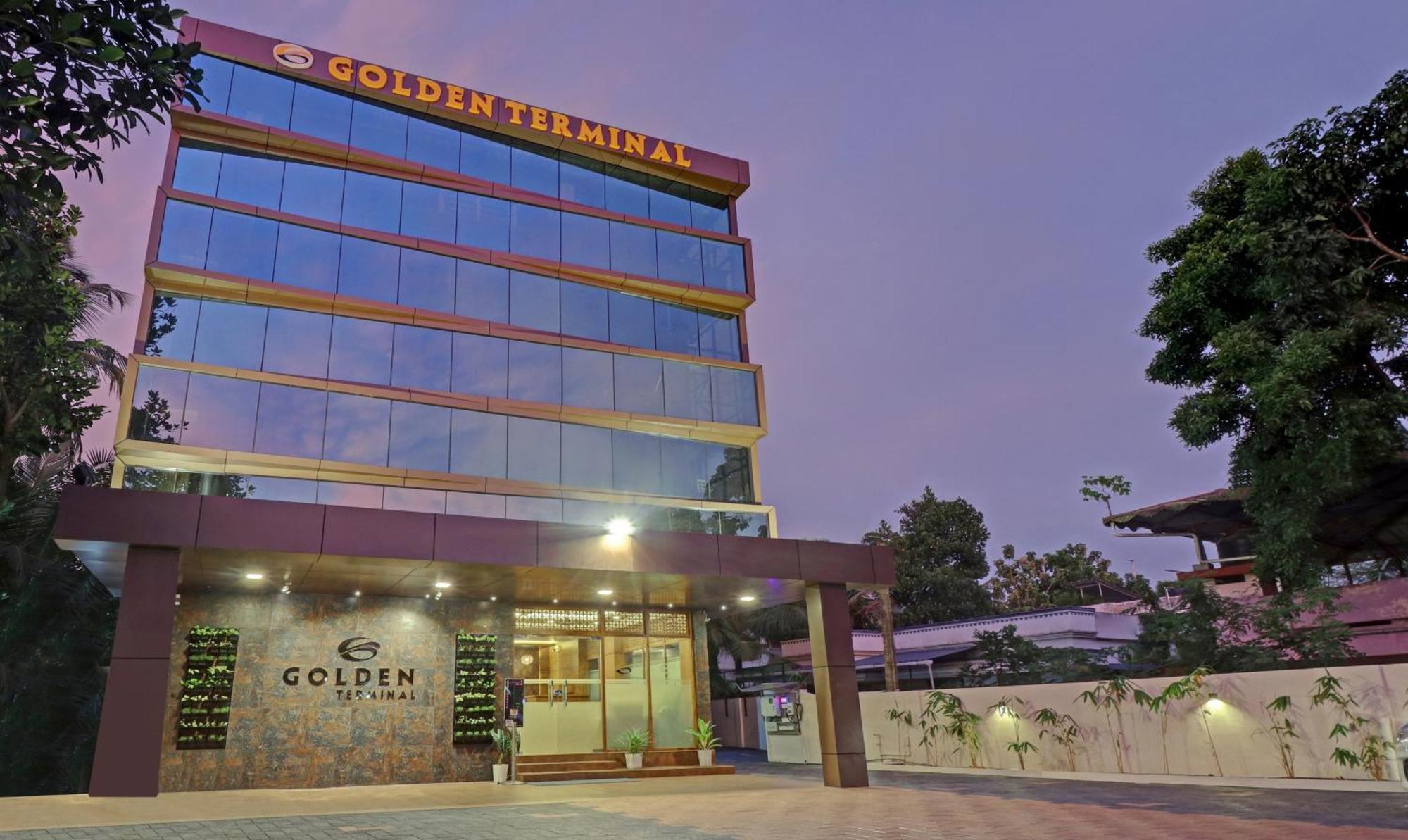 מלון Treebo Golden Terminal, Kochi Airport מראה חיצוני תמונה
