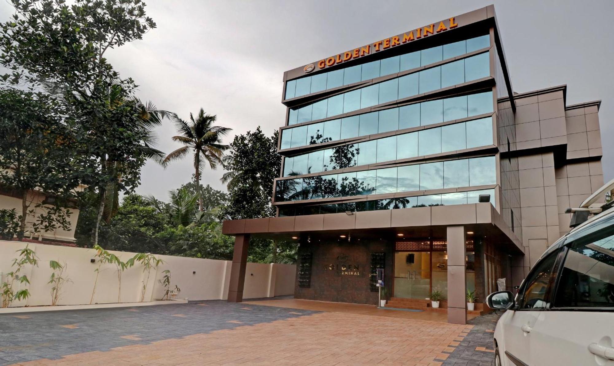 מלון Treebo Golden Terminal, Kochi Airport מראה חיצוני תמונה